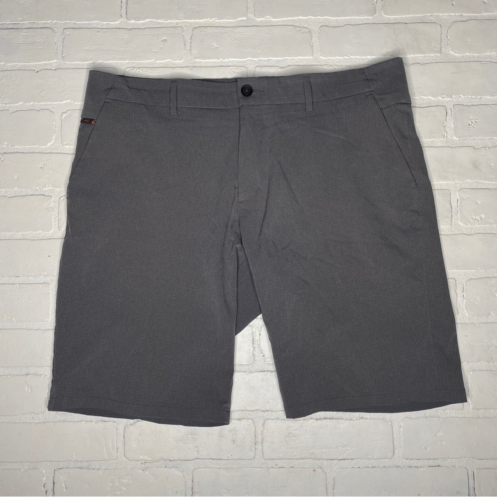 KJUS Shorts Mens 38 Gray Trade Wind 10”Stretch Chino Golf Performance Summer
